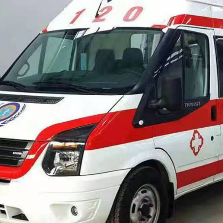 老城镇非急救护送病人转院租赁救护车的优缺点对比